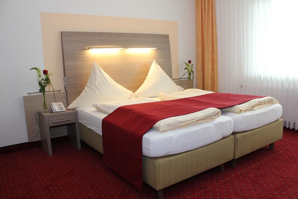 Hotel Buegener Gronau  Kültér fotó
