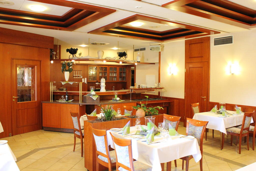 Hotel Buegener Gronau  Kültér fotó